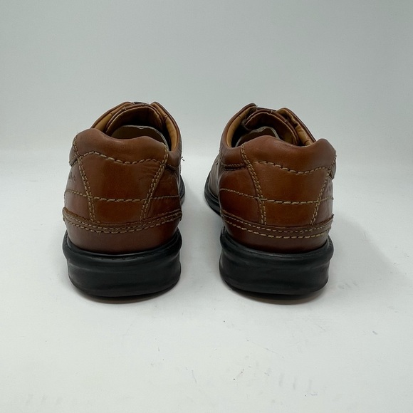 Clarks Leather Oxfords Mens Size 10 Lace Up Shoes Brown Conform Casual - Picture 3 of 8
